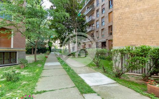 아파트 / 밀라노, Città metropolitana di Milano