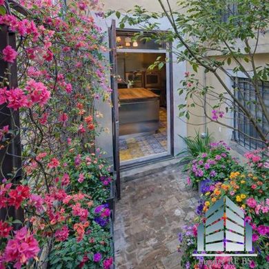 Apartment in Rome, Latium