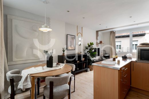 Apartment / Etagenwohnung in Madrid, Provinz Madrid