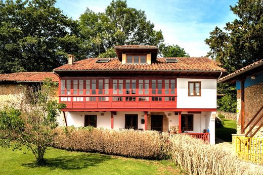 Landhuis in Piloña, Province of Asturias