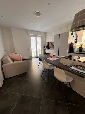 Διαμέρισμα σε Alassio, Provincia di Savona