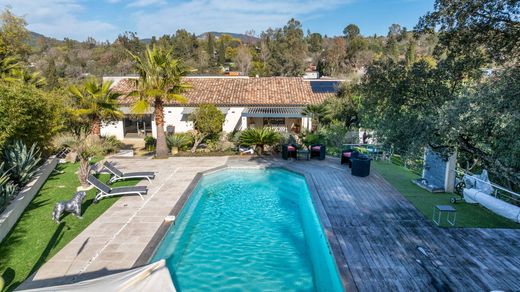 Πολυτελή κατοικία σε Grimaud, Var