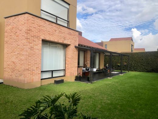 Πολυτελή κατοικία σε Chía, Departamento de Cundinamarca