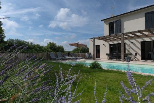 Βίλα σε Saint-Augustin, Charente-Maritime