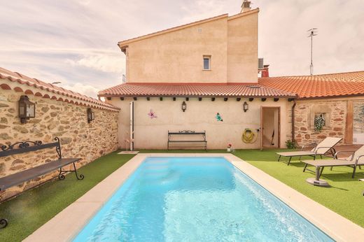 Casa Independente - Santiz, Provincia de Salamanca