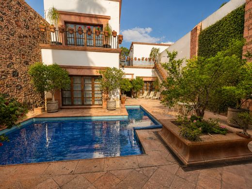 Villa en Santiago de Querétaro, Querétaro