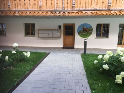 Luxus-Haus in Gstaad, Obersimmental-Saanen