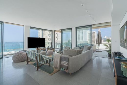 Penthouse in Tel Aviv Yaffo, Tel Aviv