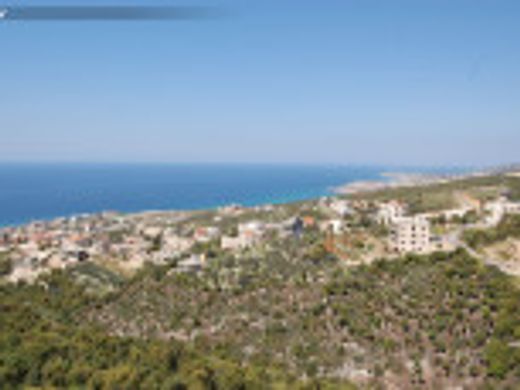 地皮  Batroûn, Caza de Batroun