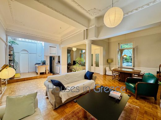 Vrijstaand huis in Athene, Nomarchía Athínas