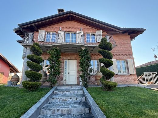 Villa in Quattordio, Provincia di Alessandria