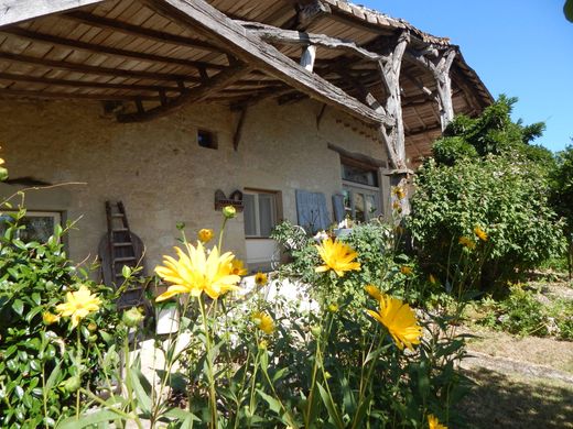 Rustykalny lub Wiejski w Saint-Avit, Lot-et-Garonne