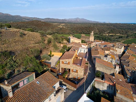 Μονοκατοικία σε Rabós, Província de Girona
