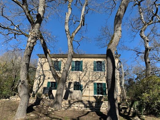 Ρουστίκ ή Αγροικίες σε Bonnieux, Vaucluse