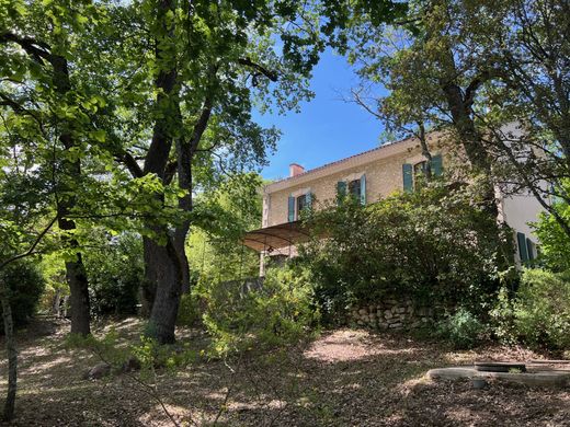 Luxury home in Bonnieux, Vaucluse