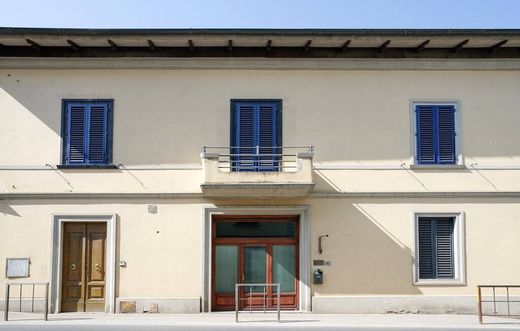 Residential complexes in Greve in Chianti, Florence