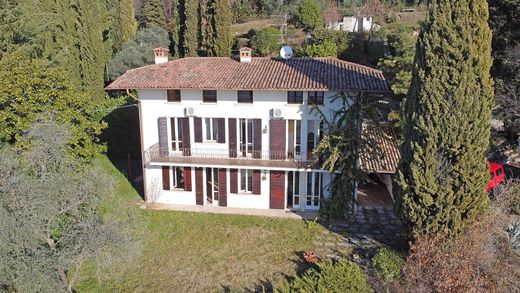 Villa en Gardone Riviera, Provincia di Brescia