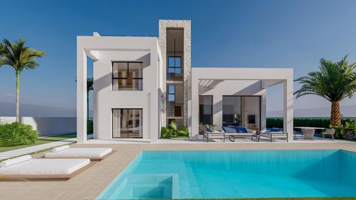 Villa in Finestrat, Alicante
