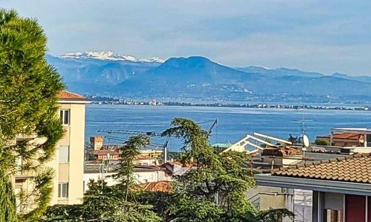 Apartment in Desenzano del Garda, Provincia di Brescia