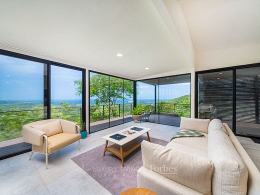 Maison de luxe à Huacas, Hojancha