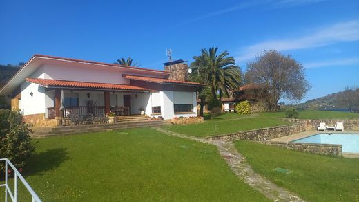 Chalet en Villaviciosa, Asturias