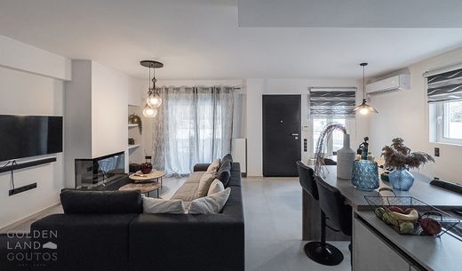 Casa di lusso a Vári, Nomarchía Anatolikís Attikís