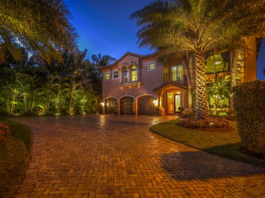 Luxury home in Boca Raton, Palm Beach