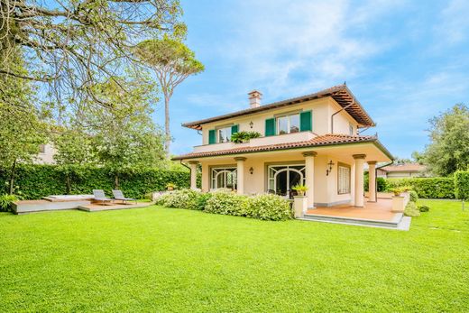 Apartment in Forte dei Marmi, Provincia di Lucca