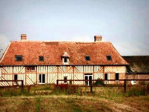 Усадьба / Сельский дом, Lisieux, Département du Calvados
