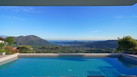 Luxe woning in Villanuova sul Clisi, Provincia di Brescia