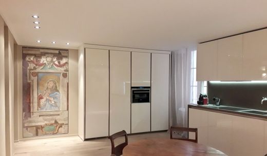 Appartement in Bissone, Lugano