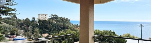 ‏דירה ב  Roquebrune-Cap-Martin, Alpes-Maritimes