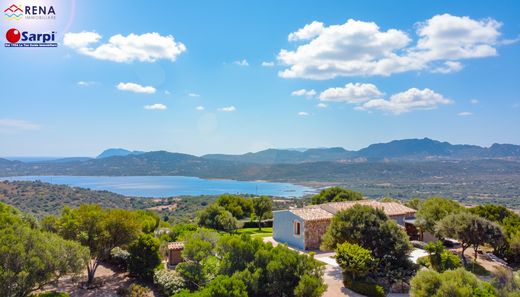 Вилла, Ольбия, Provincia di Sassari