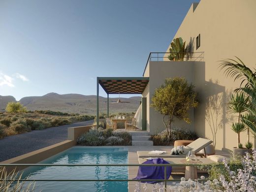 Casa en Kýthira, Nomós Piraiós