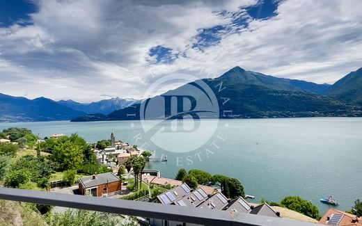 Penthouse in Cremia, Provincia di Como