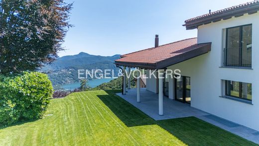 Villa in Cademario, Lugano
