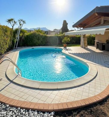 Villa in Manerba del Garda, Provincia di Brescia