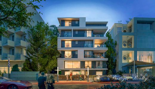 Dúplex en Glyfáda, Nomarchía Athínas