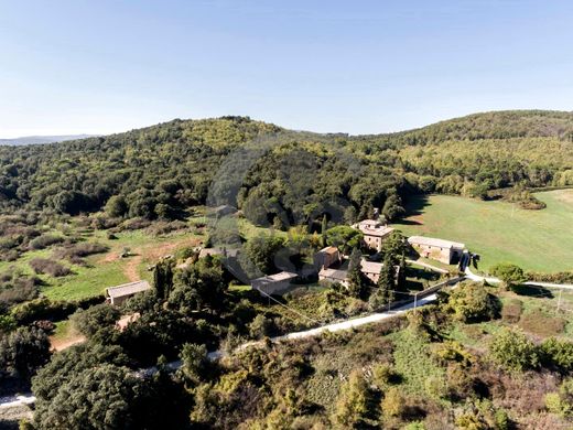 Villa in Sovicille, Province of Siena