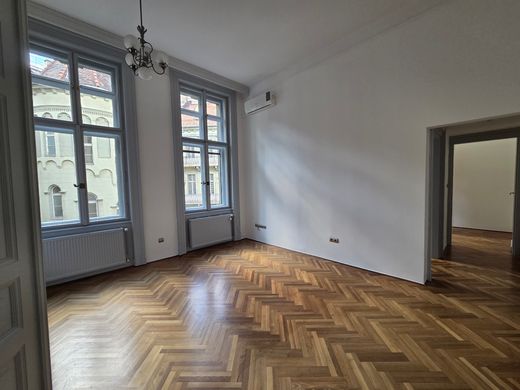 Piso / Apartamento en Budapest V. kerület, Budapest