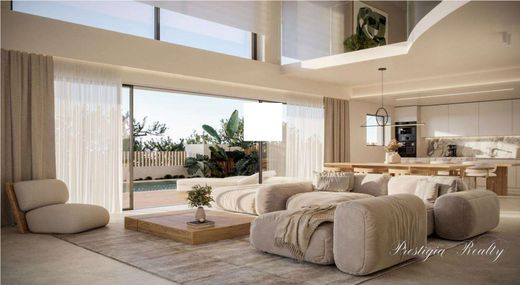 Glyfáda, Nomarchía Athínasのデュプレックス