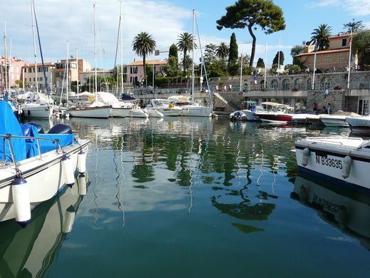 Daire Saint-Jean-Cap-Ferrat, Alpes-Maritimes