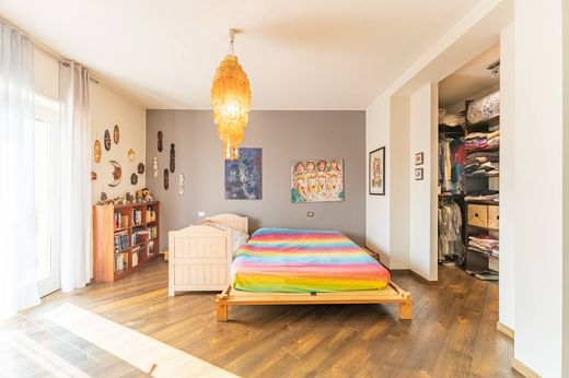 Appartamento a Milano, Lombardia