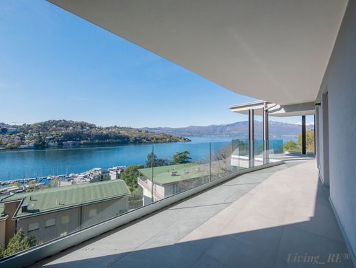 Пентхаус, Laveno, Provincia di Varese