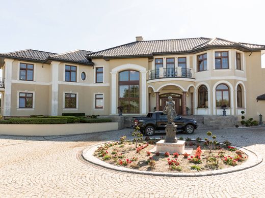 Luxury Homes Poland for sale - Prestigious Villas and Apartments in ...