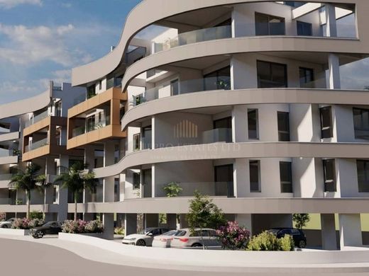 Cobertura - Larnaca, Eparchía Lárnakas