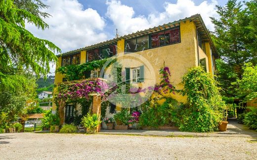 Massarosa, Provincia di Luccaのヴィラ