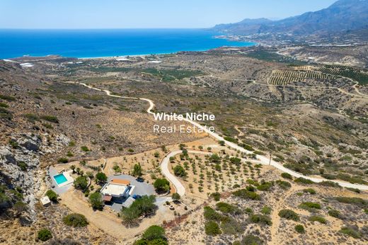 Casa en Makry-Gialos, Nomós Lasithíou