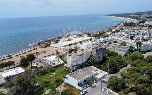 Torre Vado, Provincia di Lecceのホテル