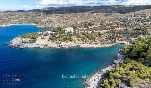 Villa a Spétses, Nomós Piraiós